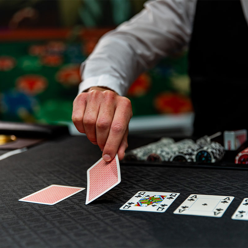 Pokertafel met croupier huren